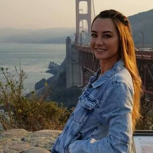 Meet your Posher, Bekah